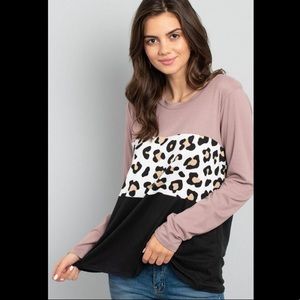 Super Soft Leopard Contrast Print Long Sleeve Size Large —#094